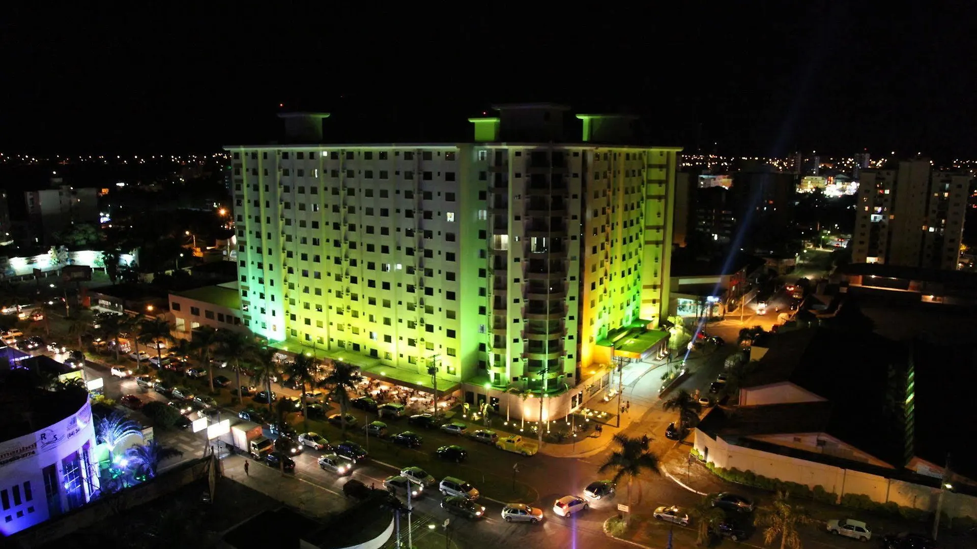 Boulevard Suite Hotel By Wam Experience Caldas Novas 4*,